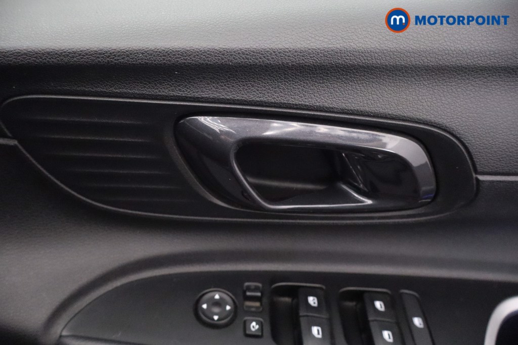 Hyundai Bayon Premium Automatic Petrol SUV - Stock Number (1623304) - 16th supplementary image