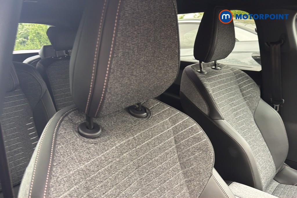 Peugeot 5008 Allure Automatic Petrol SUV - Stock Number (1624675) - 23rd supplementary image