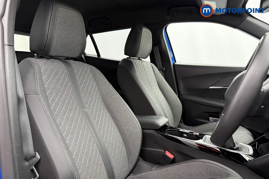 Peugeot 2008 Allure Manual Petrol SUV - Stock Number (1624990) - 14th supplementary image