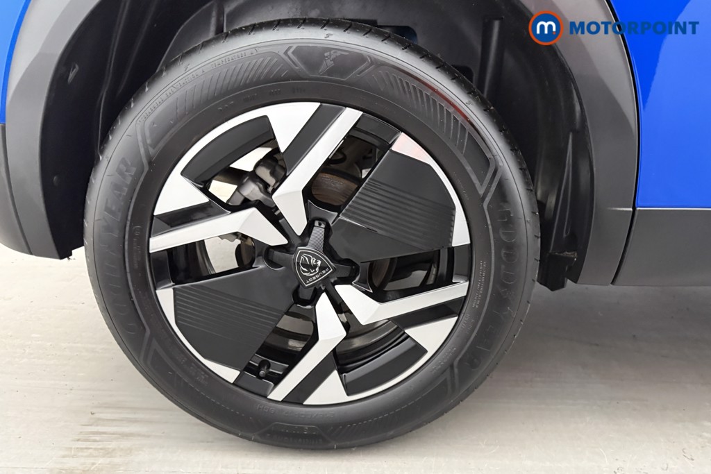 Peugeot 2008 Allure Manual Petrol SUV - Stock Number (1624990) - 26th supplementary image
