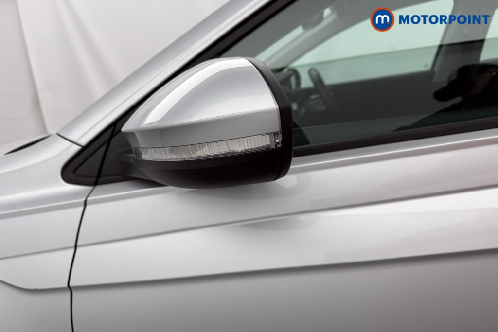 Volkswagen Taigo Life Manual Petrol SUV - Stock Number (1625225) - 19th supplementary image