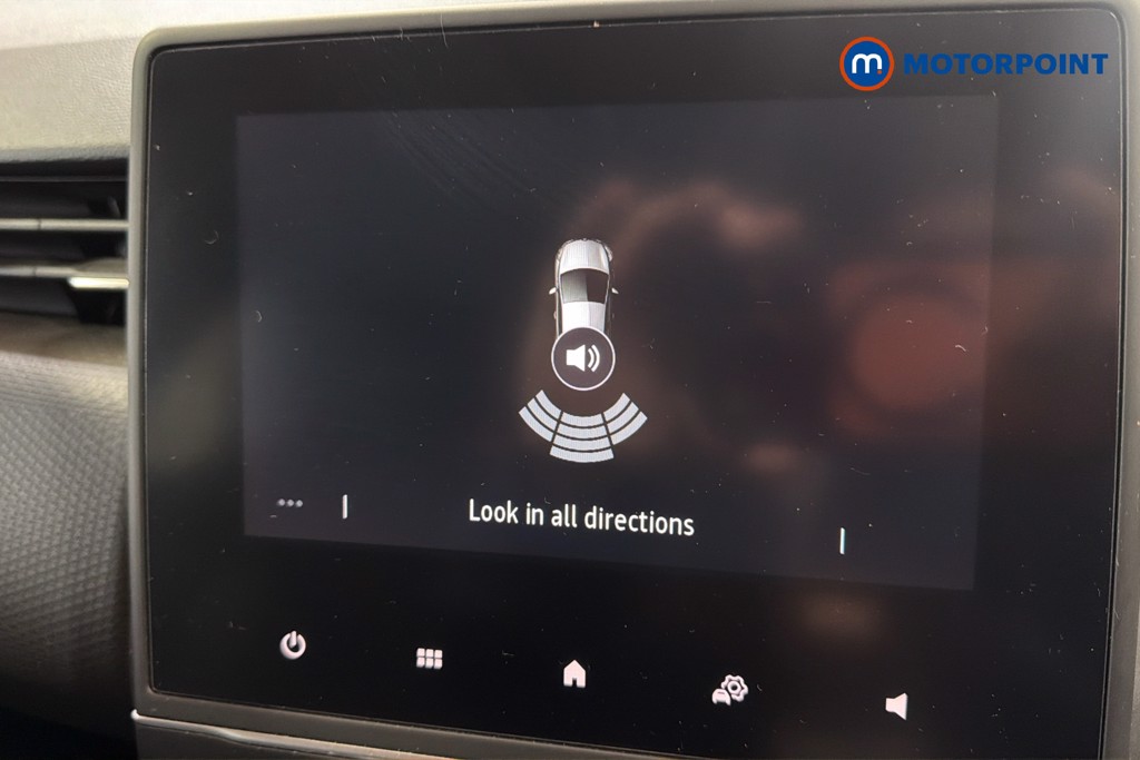 Renault Clio Evolution Manual Petrol Hatchback - Stock Number (1625788) - 13th supplementary image