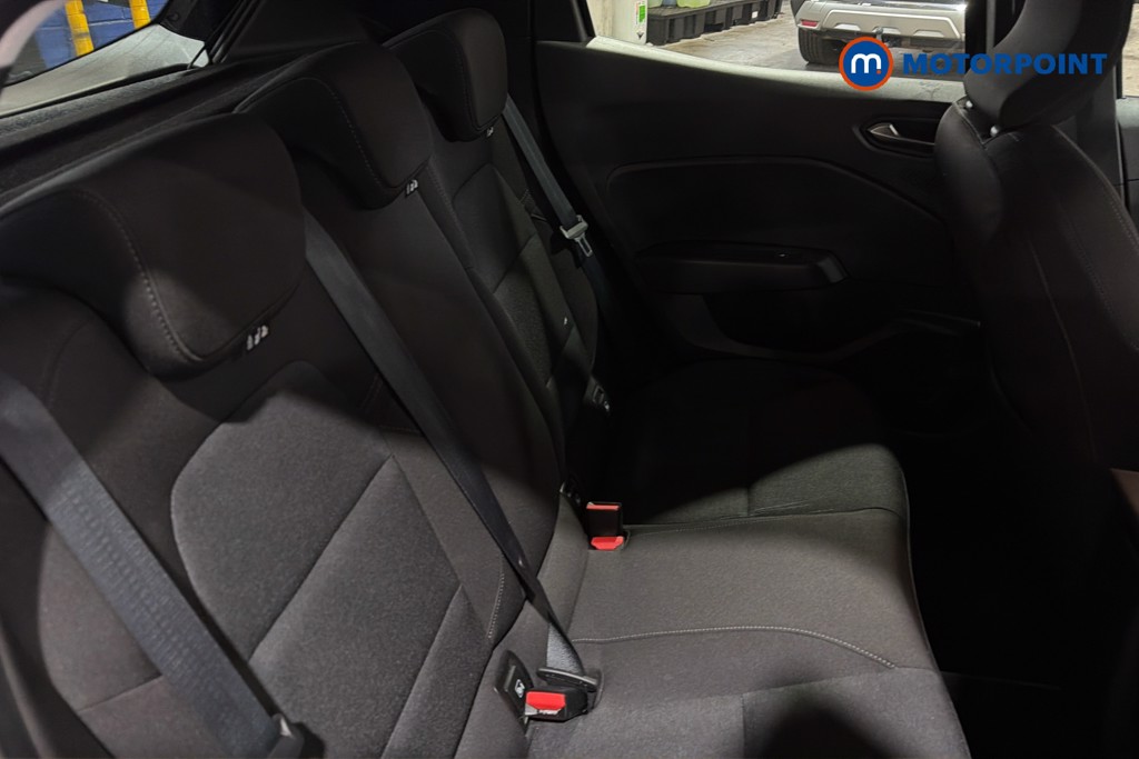 Renault Clio Evolution Manual Petrol Hatchback - Stock Number (1625788) - 28th supplementary image