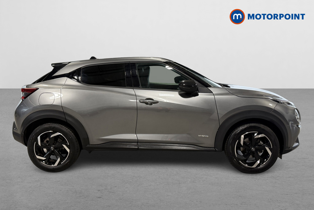 Nissan Juke N-Connecta Automatic Petrol-Electric Hybrid SUV - Stock Number (1626832) - Drivers side
