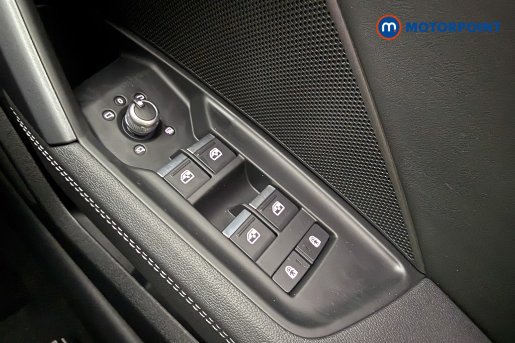 Audi A3 S Line Automatic Petrol Plug-In Hybrid Hatchback - Stock Number (1627387) - 19th supplementary image