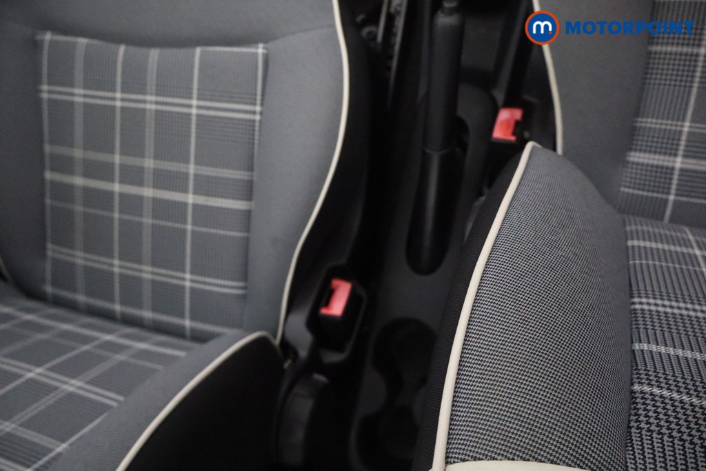 Fiat 500 Lounge Automatic Petrol Hatchback - Stock Number (1628040) - 6th supplementary image