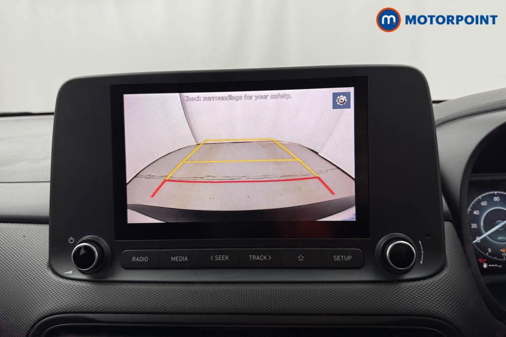 Hyundai Kona Se Connect Manual Petrol SUV - Stock Number (1628354) - 9th supplementary image