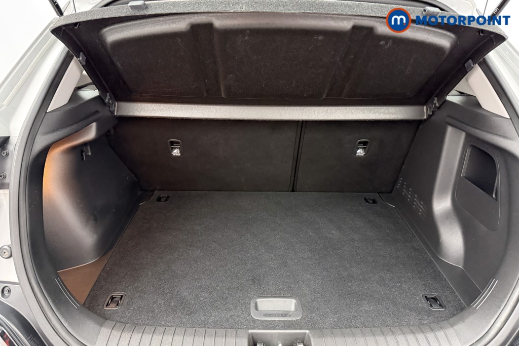 Hyundai Kona Se Connect Manual Petrol SUV - Stock Number (1628354) - 18th supplementary image