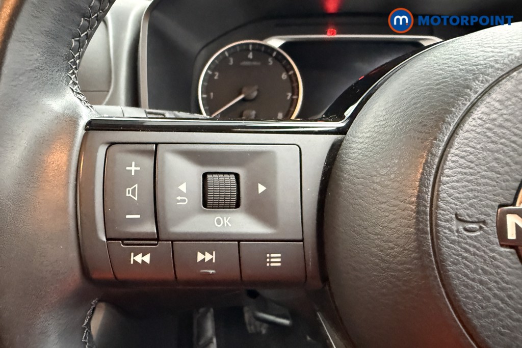 Nissan Qashqai Acenta Premium Manual Petrol SUV - Stock Number (1628356) - 3rd supplementary image