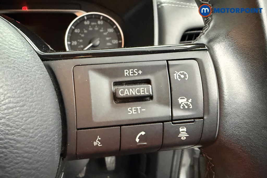 Nissan Qashqai Acenta Premium Manual Petrol SUV - Stock Number (1628356) - 4th supplementary image