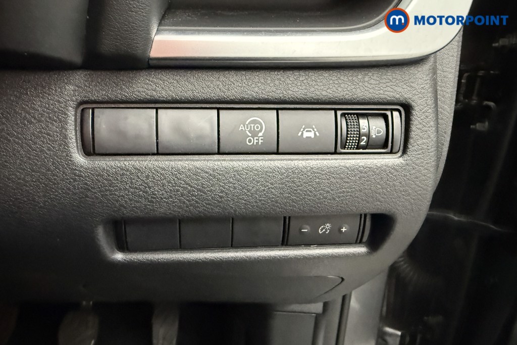 Nissan Qashqai Acenta Premium Manual Petrol SUV - Stock Number (1628356) - 5th supplementary image