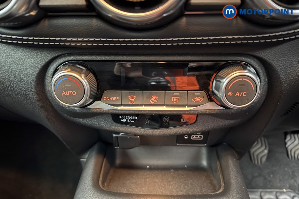 Nissan Juke N-Connecta Manual Petrol SUV - Stock Number (1628446) - 10th supplementary image