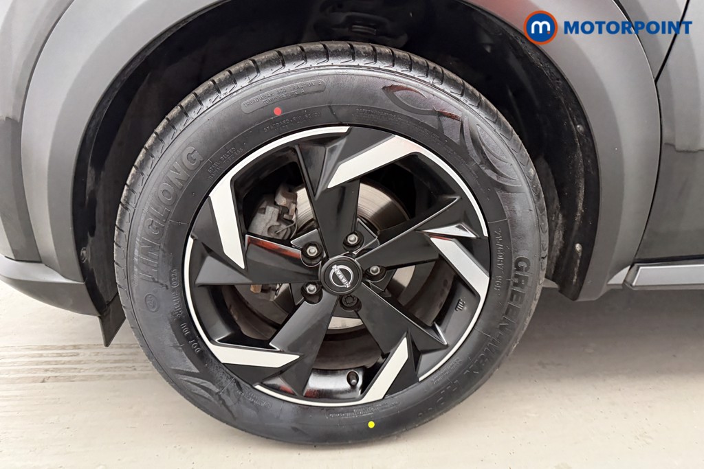 Nissan Juke N-Connecta Manual Petrol SUV - Stock Number (1628446) - 22nd supplementary image