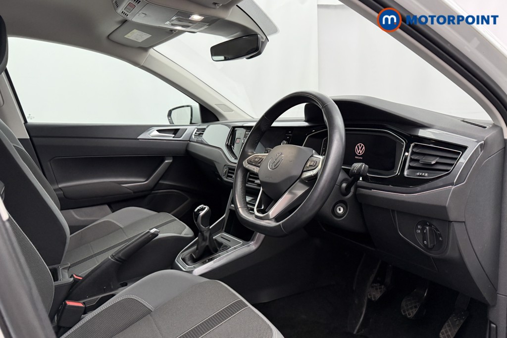 Volkswagen Polo Style Manual Petrol Hatchback - Stock Number (1628690) - 1st supplementary image