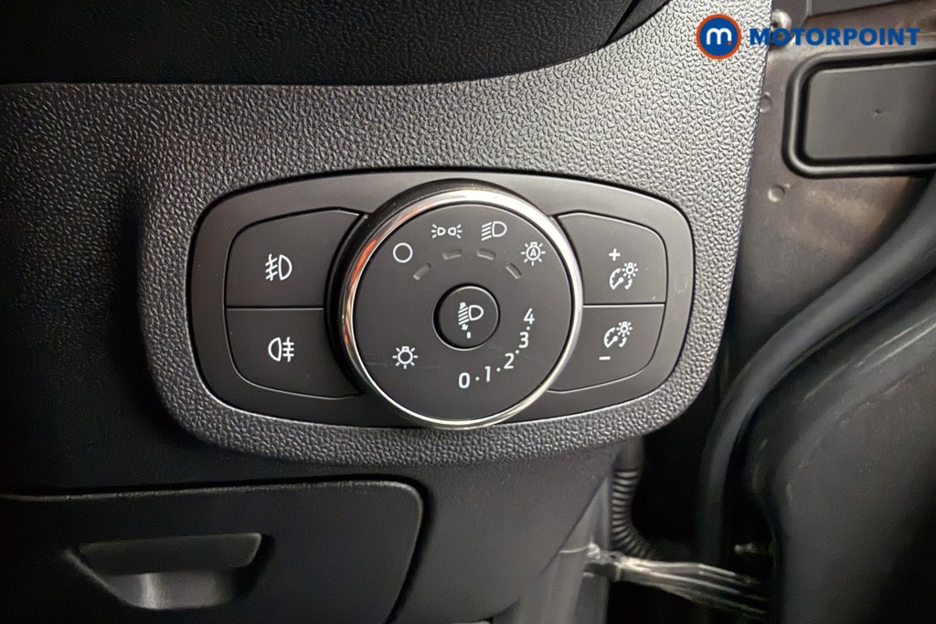 Ford Fiesta Titanium X Manual Petrol Hatchback - Stock Number (1628696) - 5th supplementary image