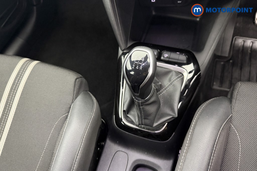 Vauxhall Corsa GS Manual Petrol Hatchback - Stock Number (1629332) - 4th supplementary image