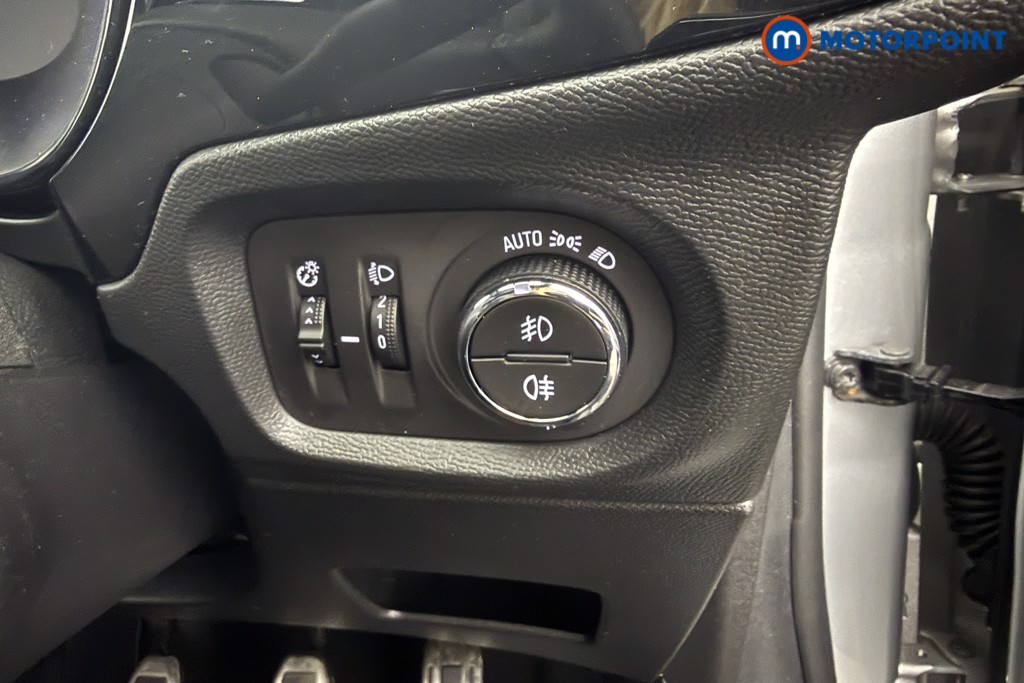 Vauxhall Corsa GS Manual Petrol Hatchback - Stock Number (1629332) - 8th supplementary image