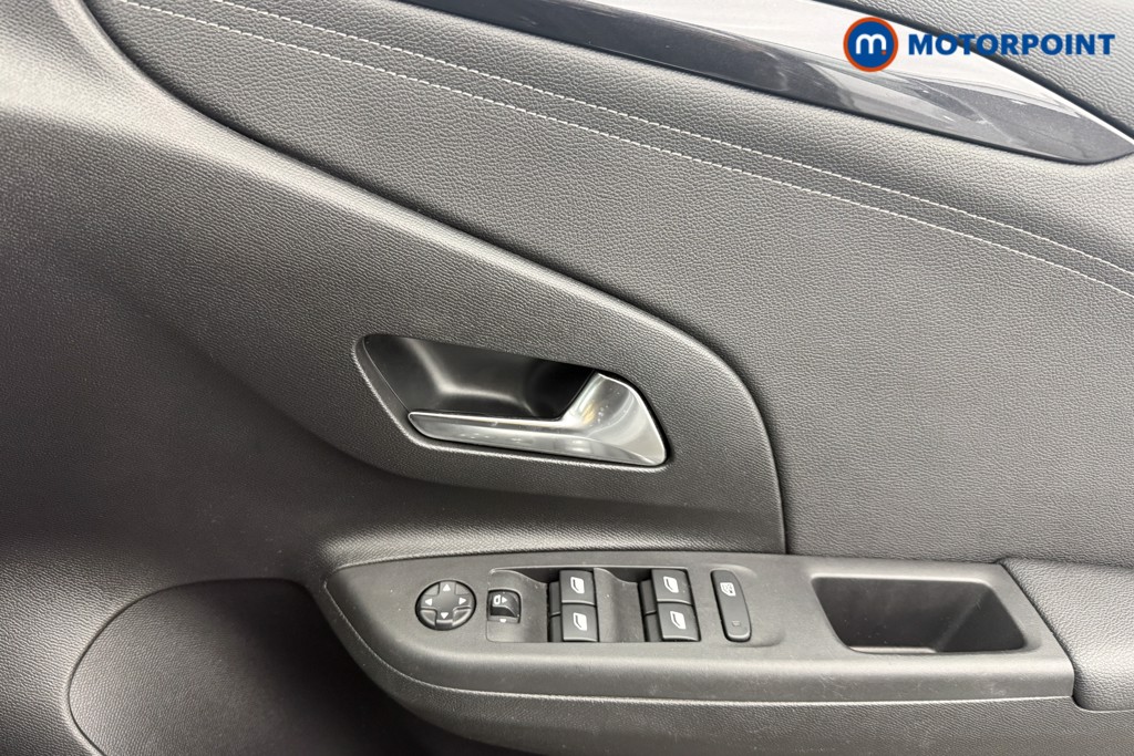 Vauxhall Corsa GS Manual Petrol Hatchback - Stock Number (1629332) - 9th supplementary image