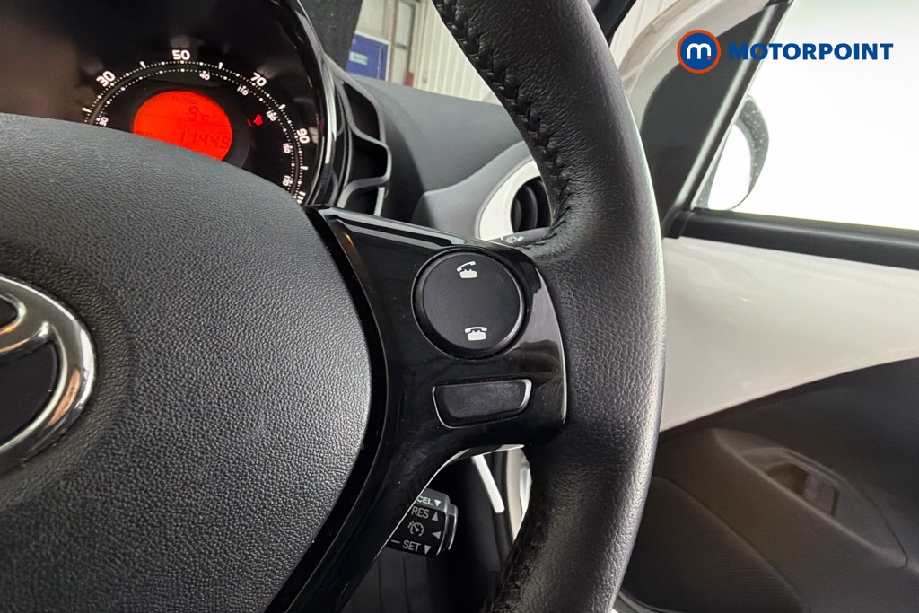 Toyota Aygo X-Trend Manual Petrol Hatchback - Stock Number (1629562) - 4th supplementary image