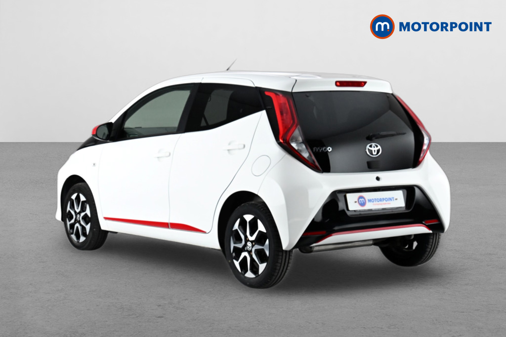 Toyota Aygo X-Trend Manual Petrol Hatchback - Stock Number (1629562) - Passenger side
