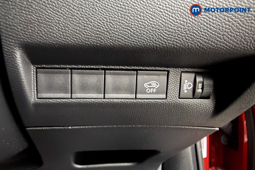 Peugeot 2008 Allure Manual Petrol SUV - Stock Number (1630171) - 5th supplementary image