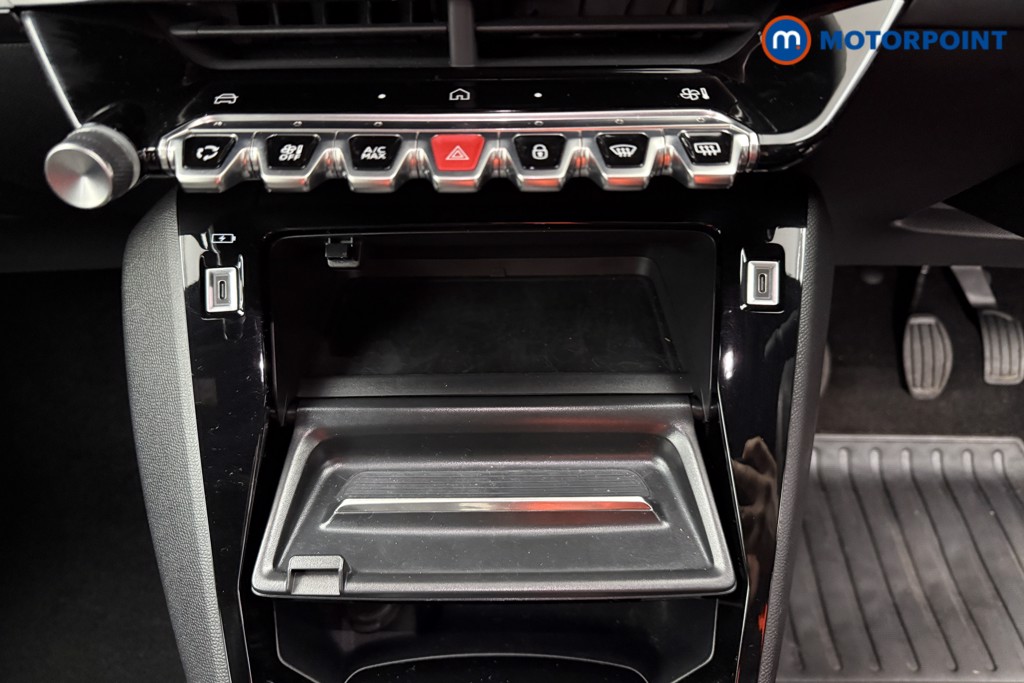 Peugeot 2008 Allure Manual Petrol SUV - Stock Number (1630171) - 11th supplementary image