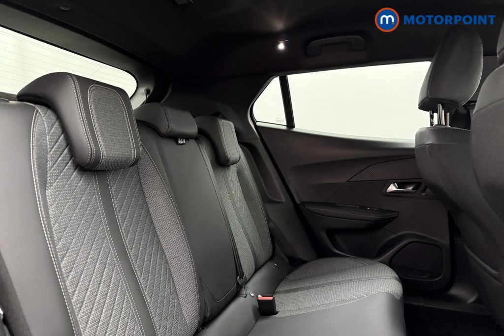 Peugeot 2008 Allure Manual Petrol SUV - Stock Number (1630171) - 19th supplementary image