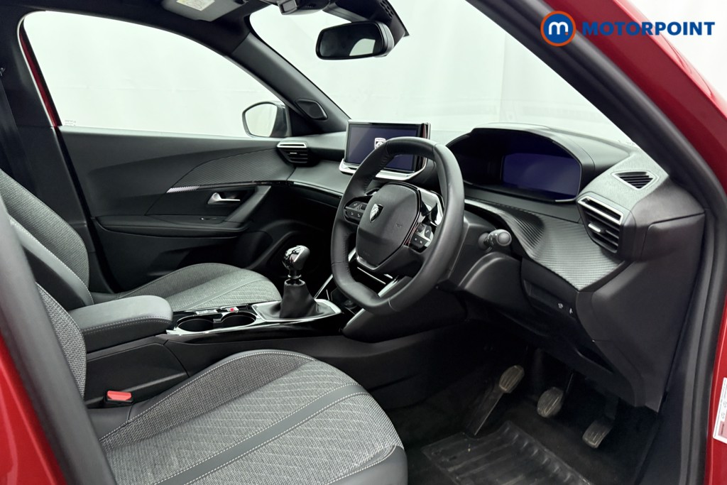 Peugeot 2008 Allure Manual Petrol SUV - Stock Number (1630171) - 1st supplementary image