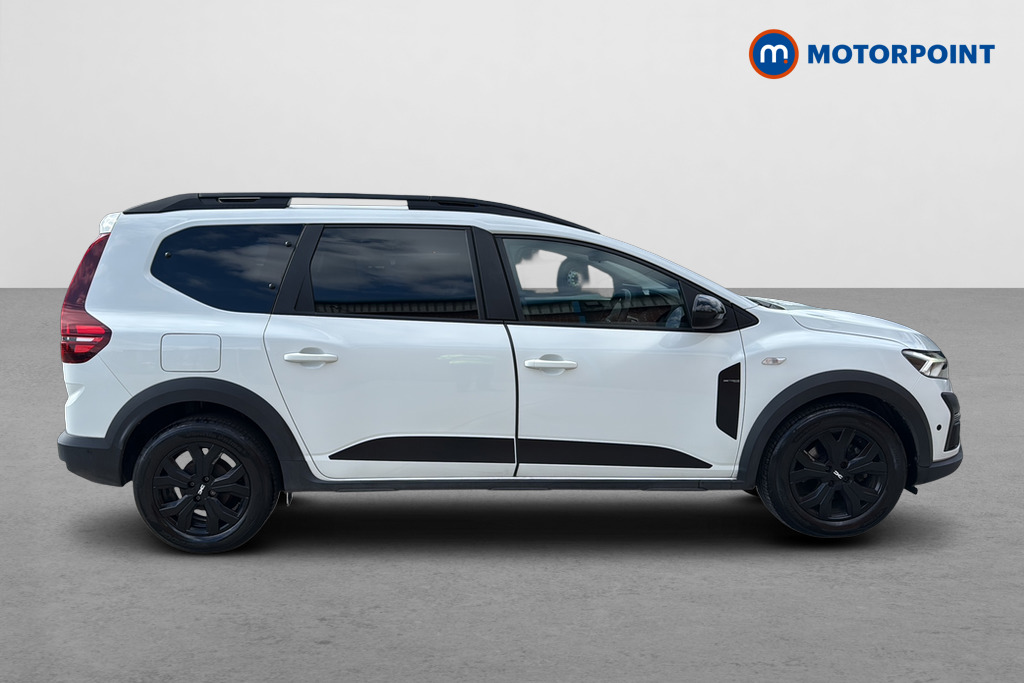 Dacia Jogger Extreme Se Manual Petrol People Carrier - Stock Number (1630821) - Passenger side