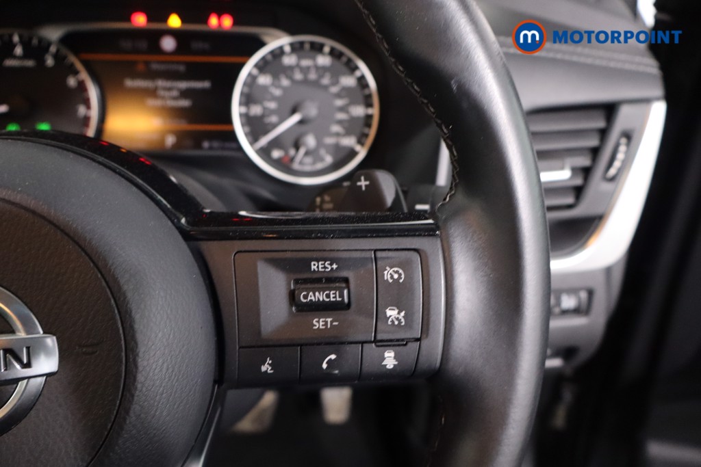Nissan Qashqai Acenta Premium Automatic Petrol SUV - Stock Number (1631802) - 8th supplementary image