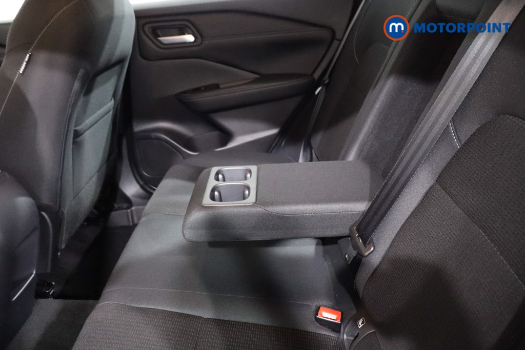 Nissan Qashqai Acenta Premium Automatic Petrol SUV - Stock Number (1631802) - 27th supplementary image