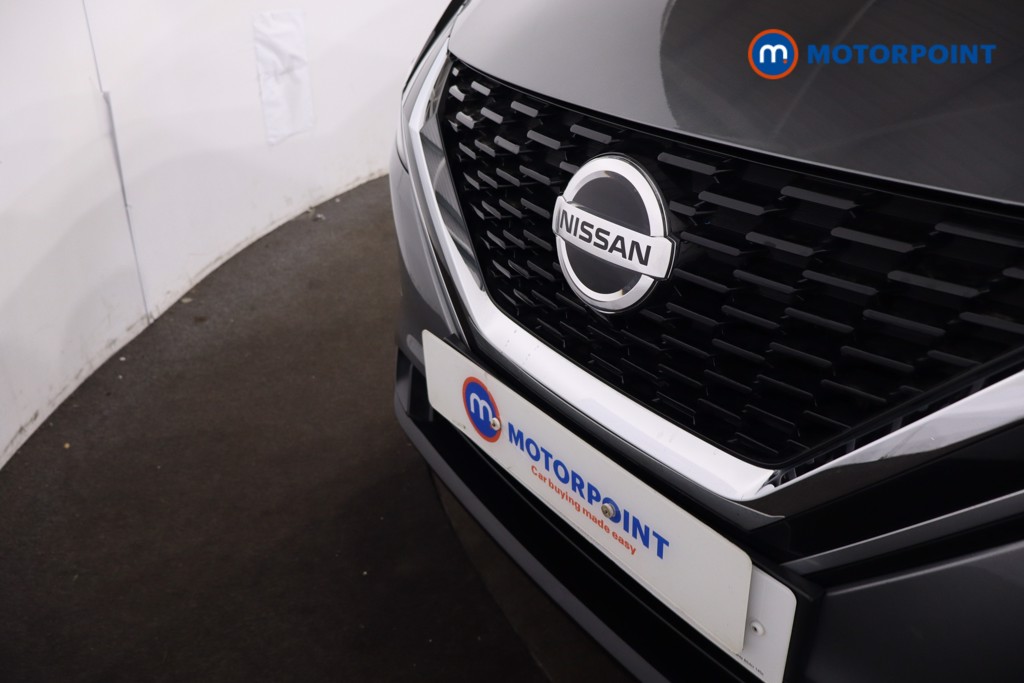 Nissan Qashqai Acenta Premium Automatic Petrol SUV - Stock Number (1631802) - 30th supplementary image