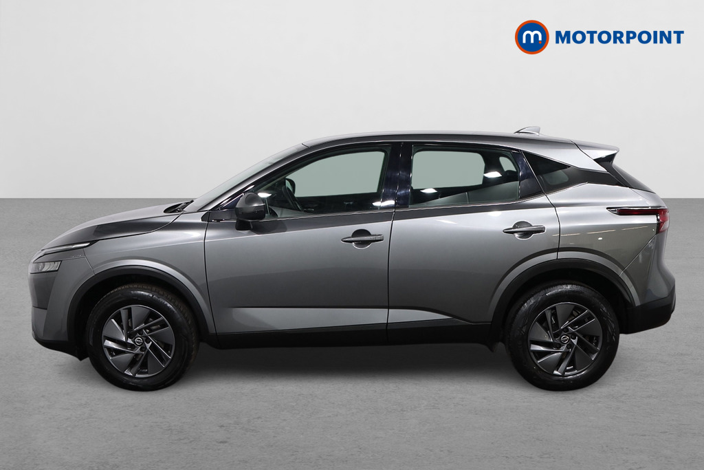 Nissan Qashqai Acenta Premium Automatic Petrol SUV - Stock Number (1631802) - Passenger side