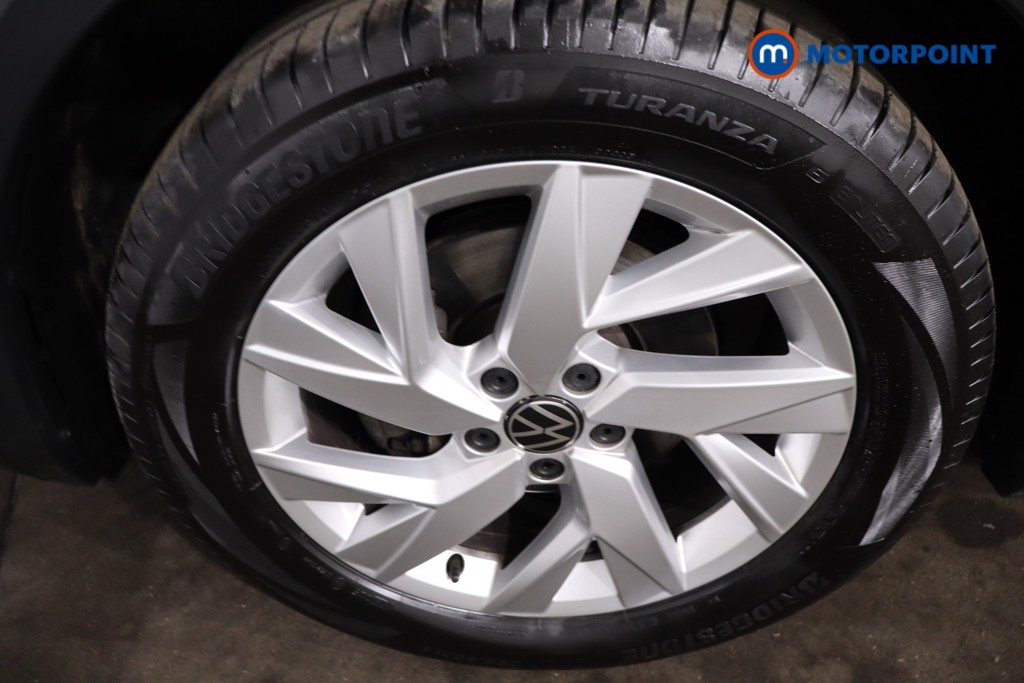 Volkswagen Tiguan Life Automatic Petrol SUV - Stock Number (1631879) - 11th supplementary image