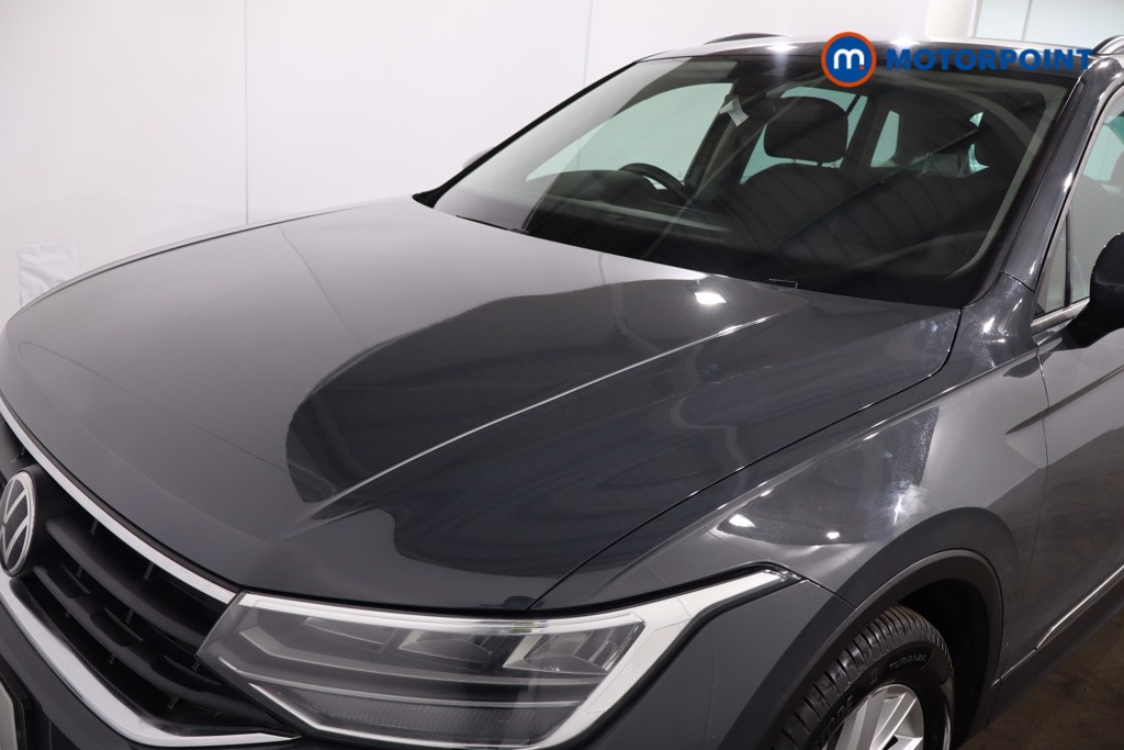 Volkswagen Tiguan Life Automatic Petrol SUV - Stock Number (1631879) - 27th supplementary image