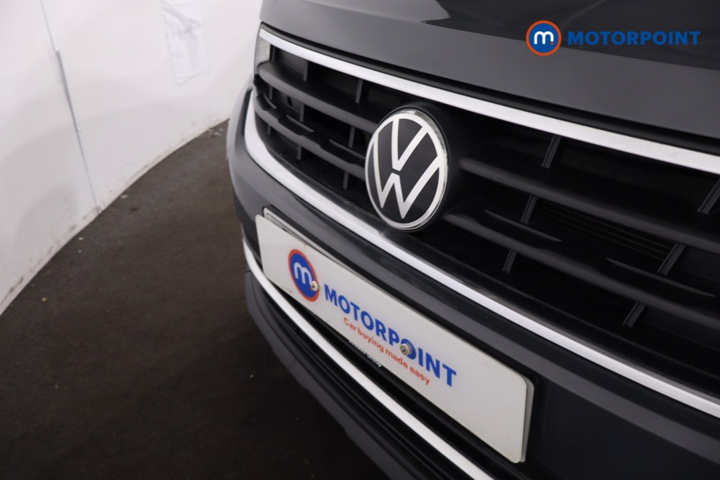 Volkswagen Tiguan Life Automatic Petrol SUV - Stock Number (1631879) - 28th supplementary image