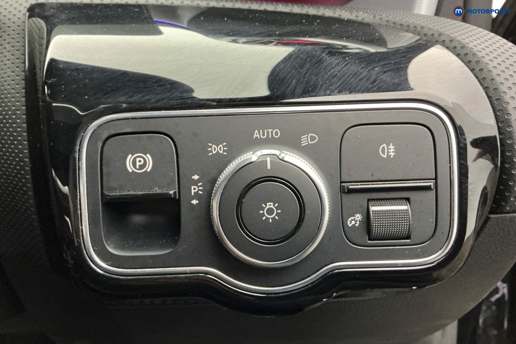 Mercedes-Benz CLA Amg Line Automatic Petrol Coupe - Stock Number (1632607) - 28th supplementary image