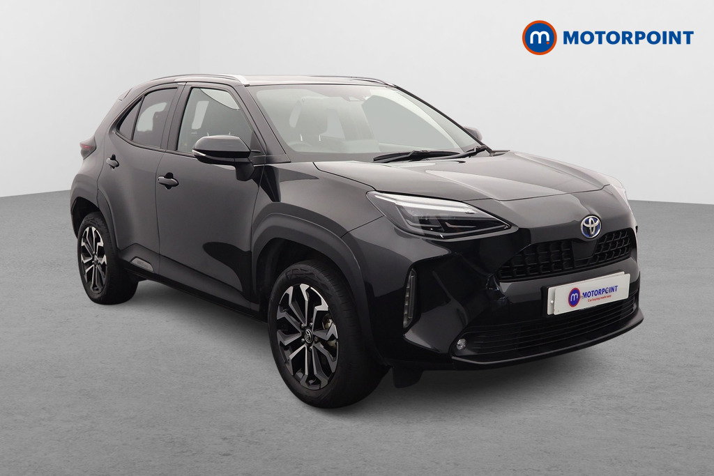 Toyota Yaris Cross Design Automatic Petrol-Electric Hybrid Estate - Stock Number (1632642) - Drivers side front corner