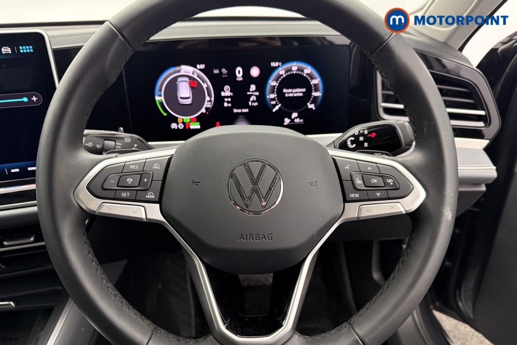 Volkswagen Passat Life Automatic Petrol Plug-In Hybrid Estate - Stock Number (1632859) - 7th supplementary image