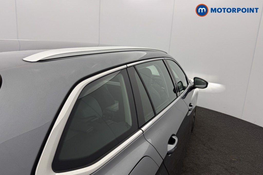 Volkswagen Passat Life Automatic Petrol Plug-In Hybrid Estate - Stock Number (1632859) - 22nd supplementary image
