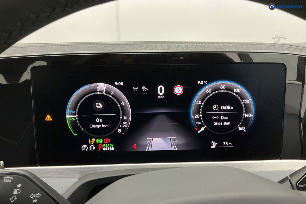 Volkswagen Passat Life Automatic Petrol Plug-In Hybrid Estate - Stock Number (1632875) - 9th supplementary image