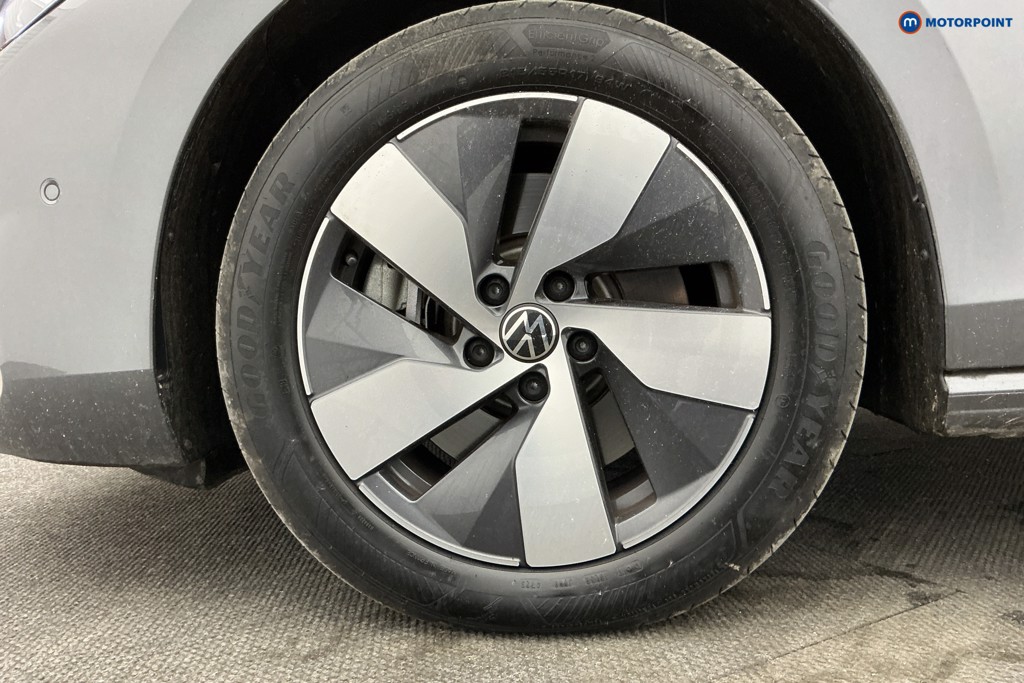 Volkswagen Passat Life Automatic Petrol Plug-In Hybrid Estate - Stock Number (1632875) - 38th supplementary image