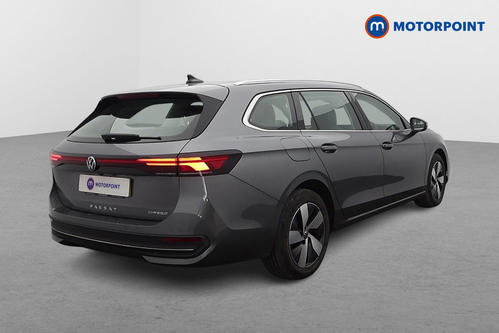 Volkswagen Passat Life Automatic Petrol Plug-In Hybrid Estate - Stock Number (1632875) - Drivers side rear corner