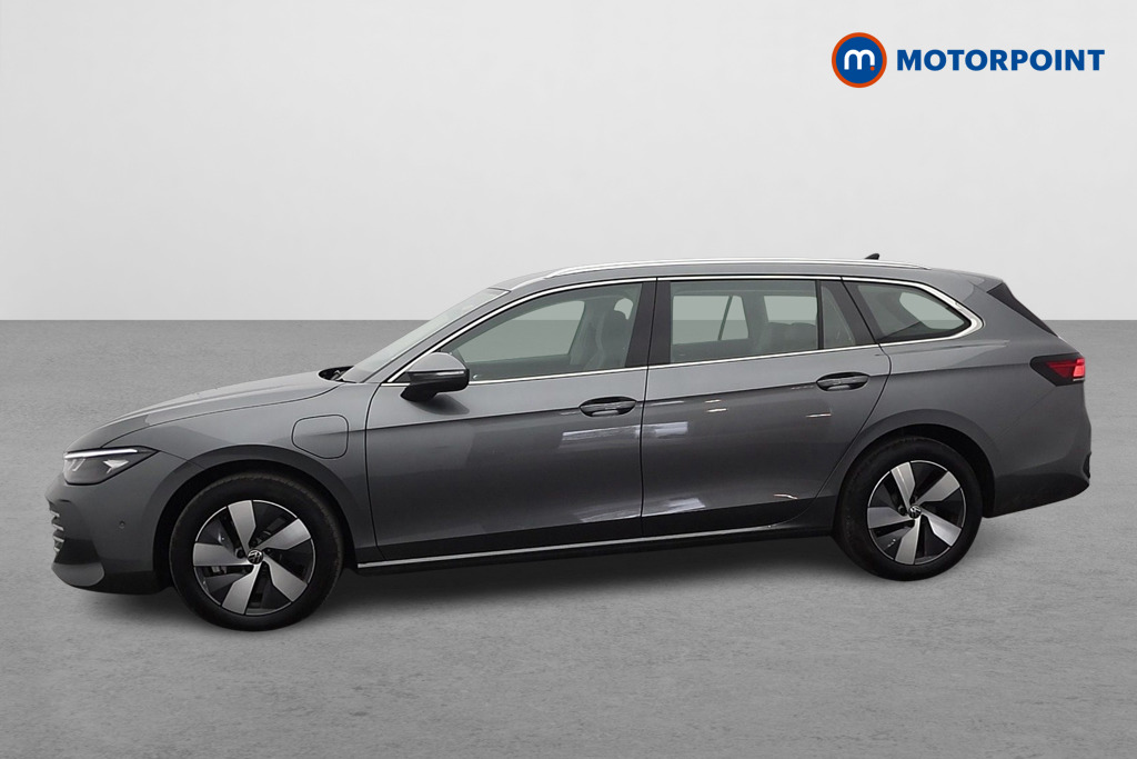 Volkswagen Passat Life Automatic Petrol Plug-In Hybrid Estate - Stock Number (1632875) - Passenger side