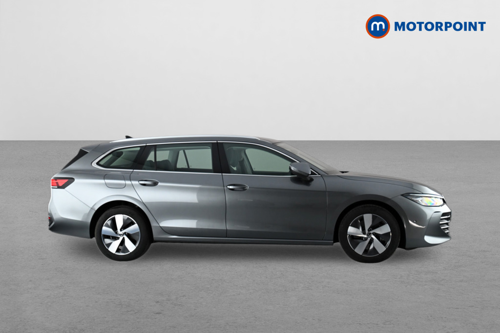 Volkswagen Passat Life Automatic Petrol Plug-In Hybrid Estate - Stock Number (1632890) - Drivers side