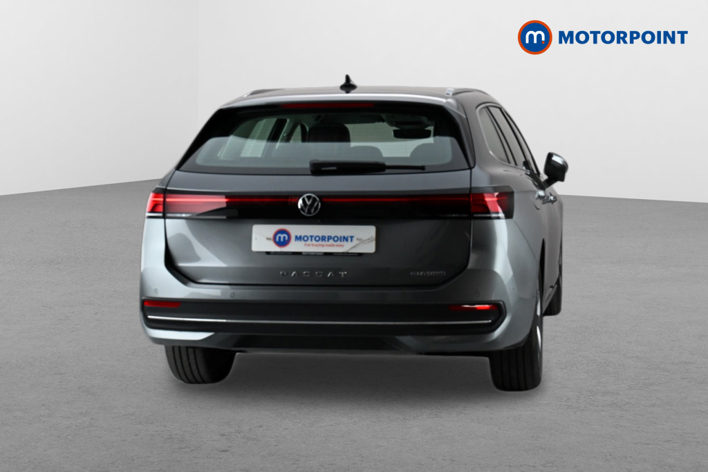 Volkswagen Passat Life Automatic Petrol Plug-In Hybrid Estate - Stock Number (1632890) - Passenger side rear corner