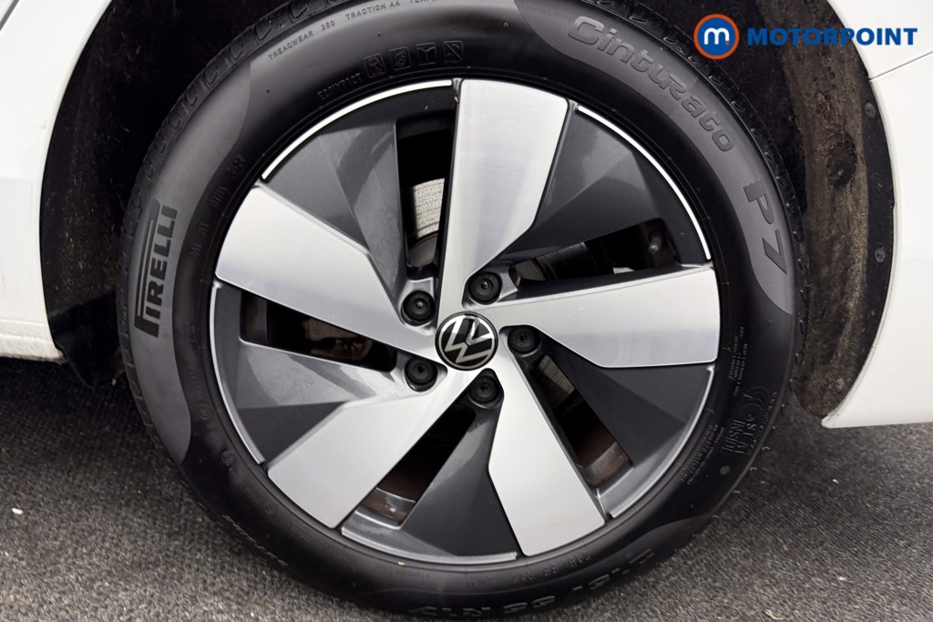 Volkswagen Passat Life Automatic Petrol Plug-In Hybrid Estate - Stock Number (1632922) - 21st supplementary image