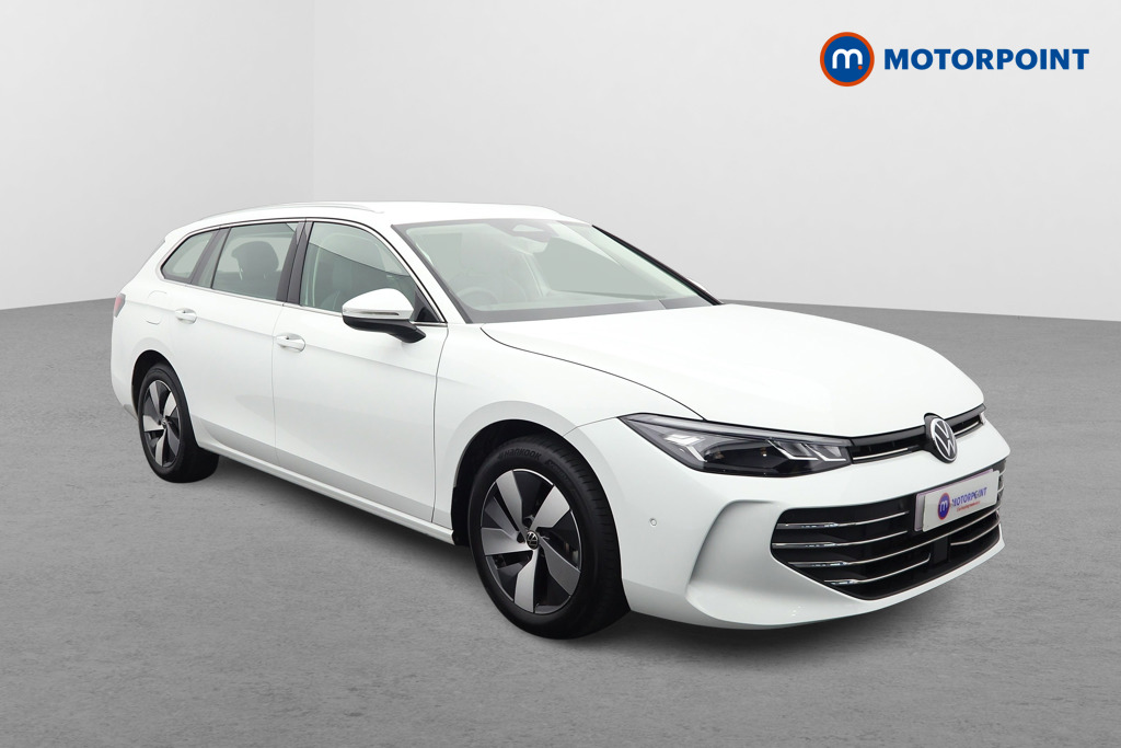Volkswagen Passat Life Automatic Petrol Plug-In Hybrid Estate - Stock Number (1632922) - Drivers side front corner