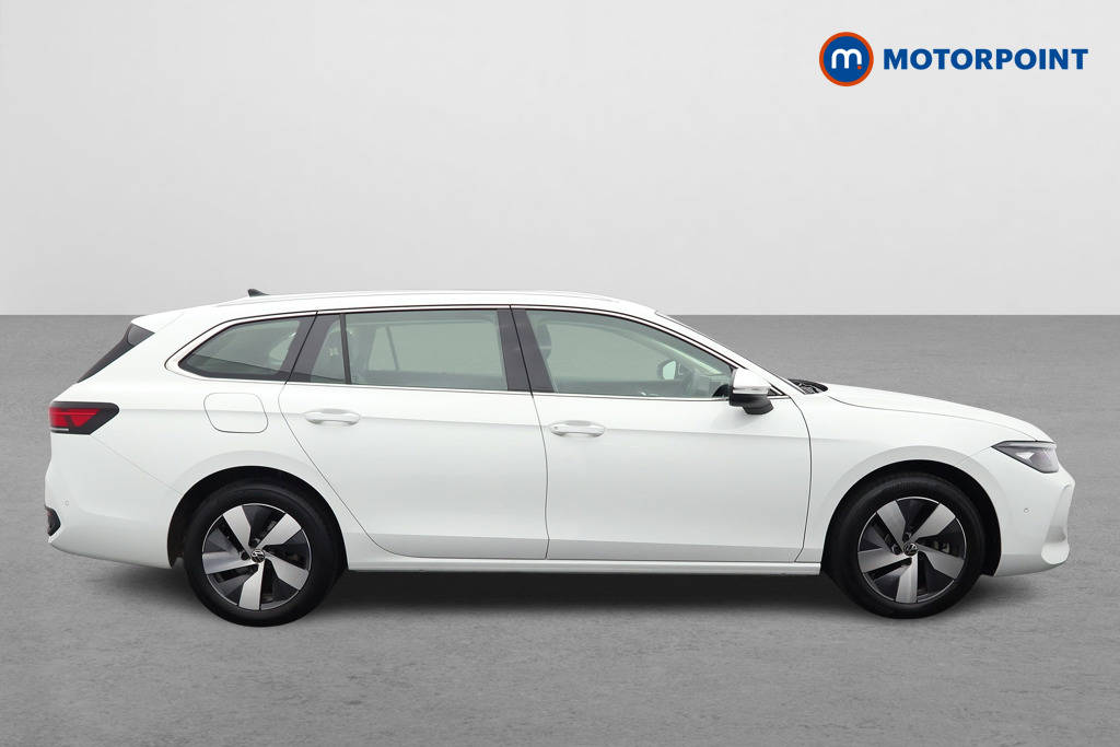 Volkswagen Passat Life Automatic Petrol Plug-In Hybrid Estate - Stock Number (1632922) - Drivers side