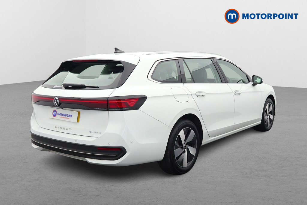 Volkswagen Passat Life Automatic Petrol Plug-In Hybrid Estate - Stock Number (1632922) - Drivers side rear corner